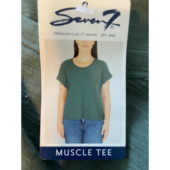 Seven7 Tops - Womens muscle tshirt 2XL